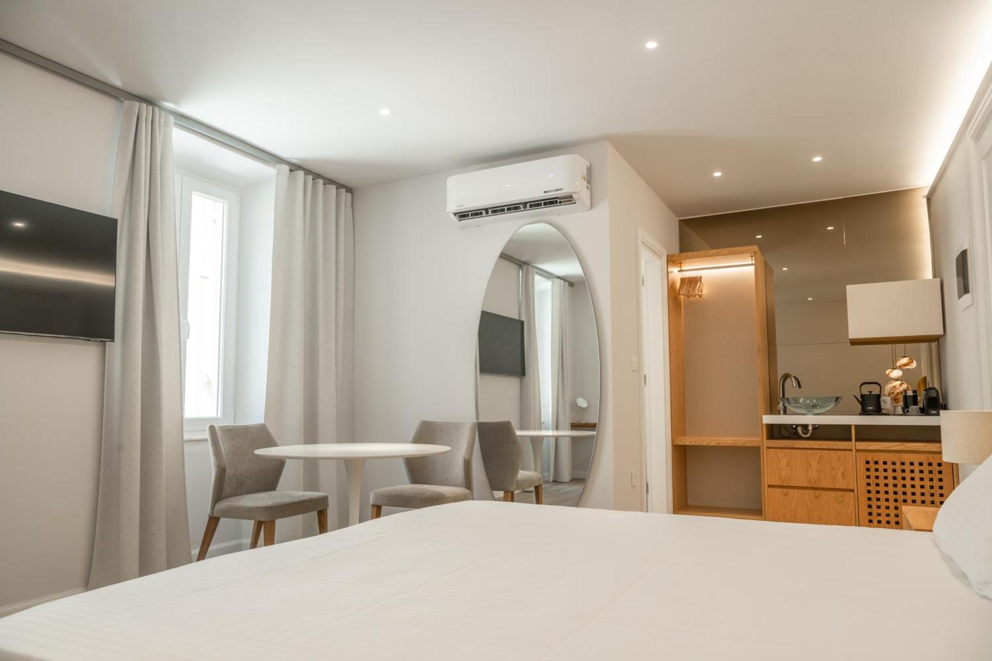 Kosi Apartment
